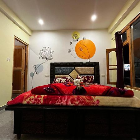 Karma Guest House And Cafe Kalgha Exterior foto